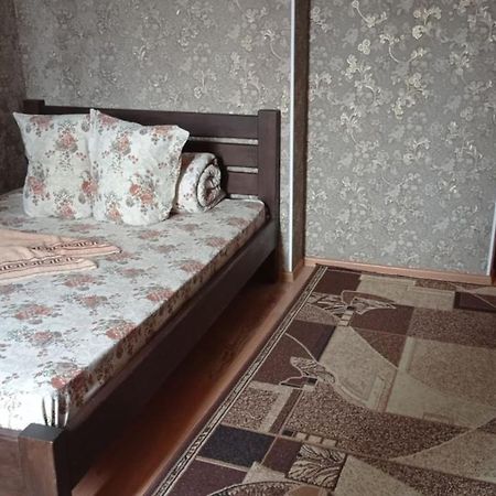 Готель Адріана Dunaivtsi Zewnętrze zdjęcie